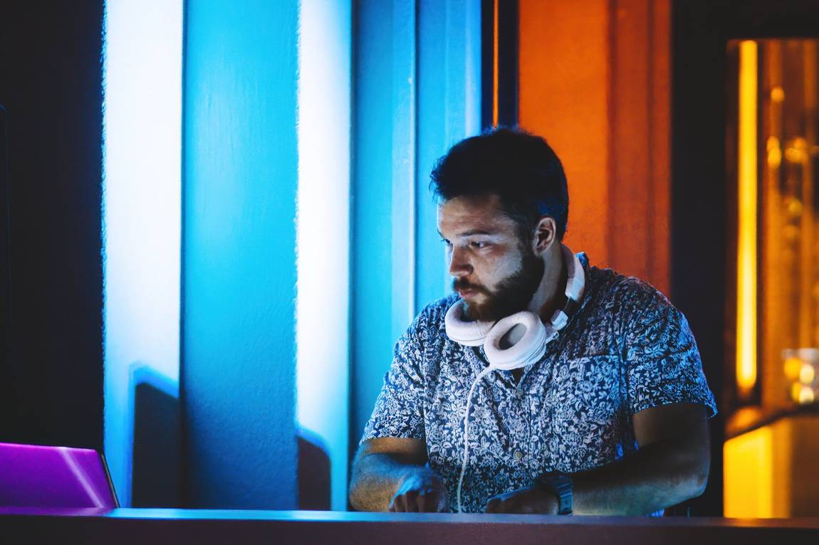 Beats & Fire — Música y espectáculo en vivo